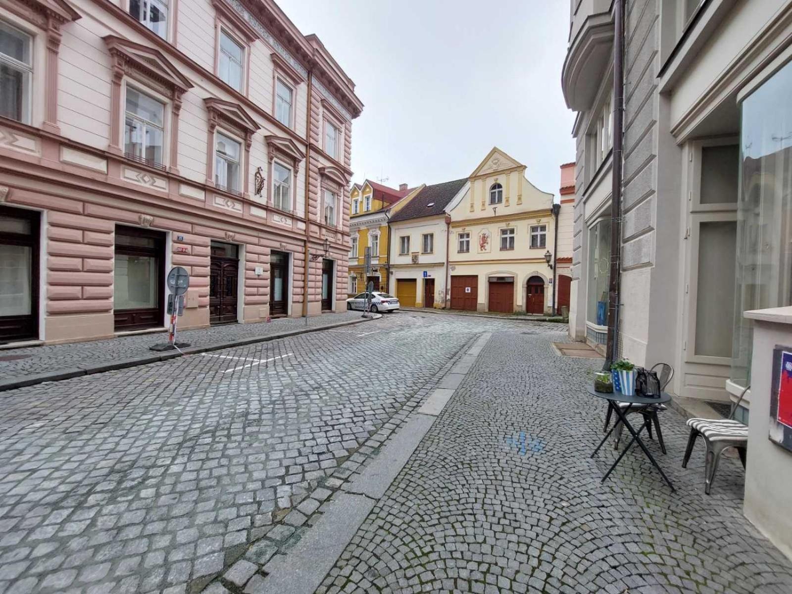 Byt 2+Kk Na Velkem Namesti Hradec Kralove Luaran gambar